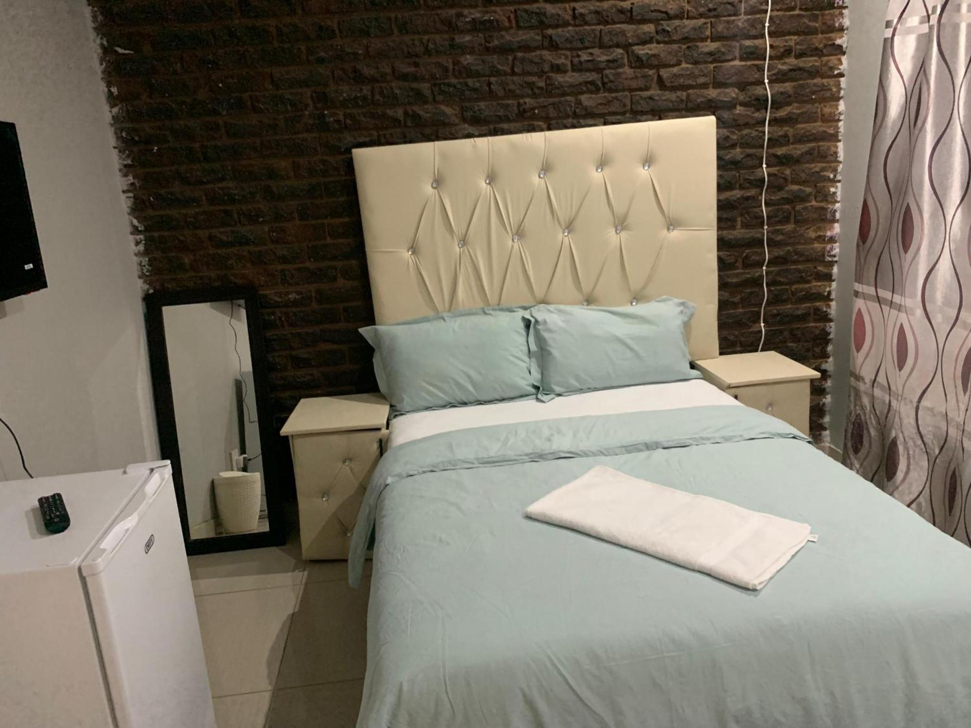 Reitz Guest House Mafikeng Eksteriør bilde